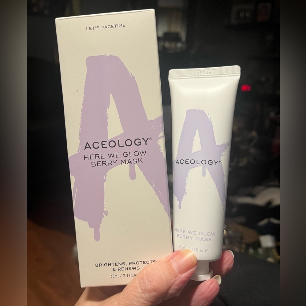 Aceology Here we glow berry mask 65ml